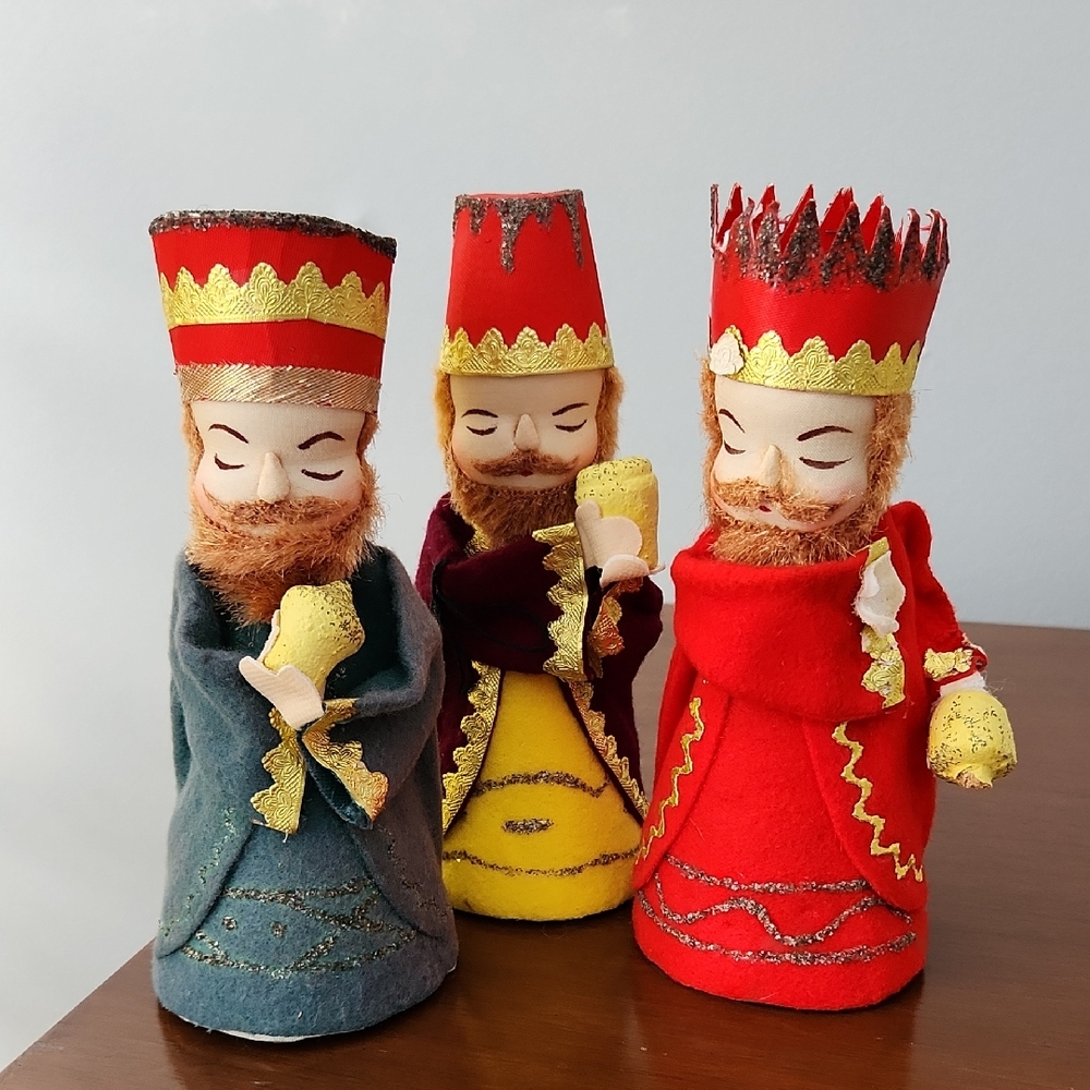 Vintage Handcrafted Shackman Japan Three Wise Men Set